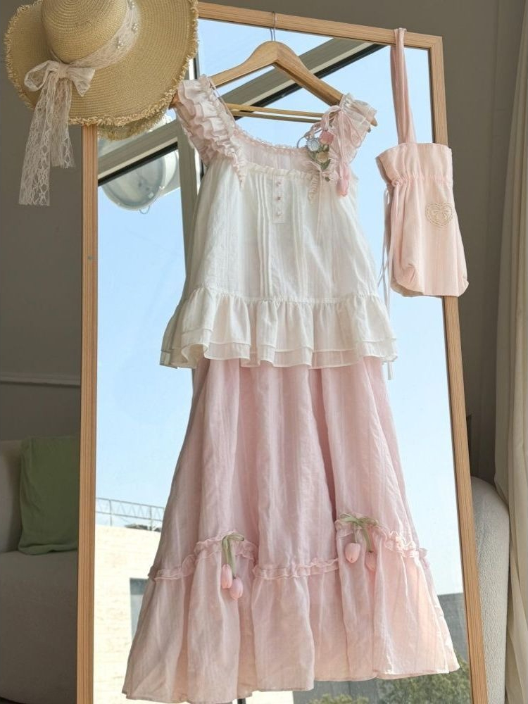 Fly Line - Süßes Kawaii-Set mit Rüschenbesatz und Tulpendekor,